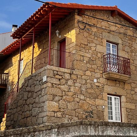 Casa Da Vila - Apartamento Duplex Alpedrinha ภายนอก รูปภาพ